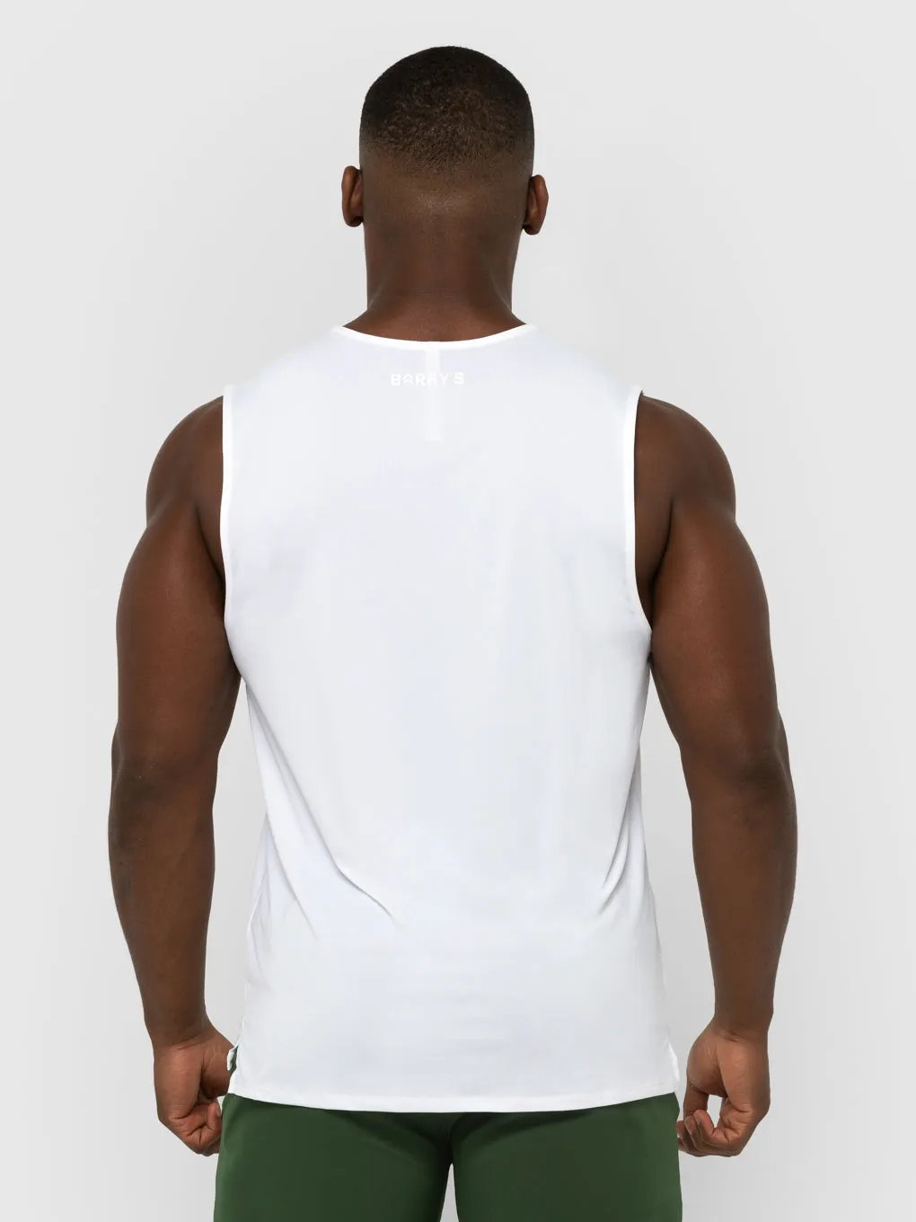 BARRY'S WHITE PERFORMANCE MUSCLE TANK