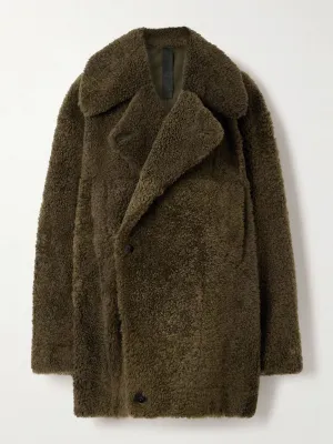 Oversized double-breasted shearling coat