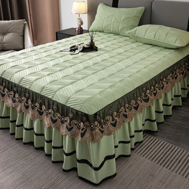 RainFire Elegant Quilted Bed Skirt Set - King Queen Size